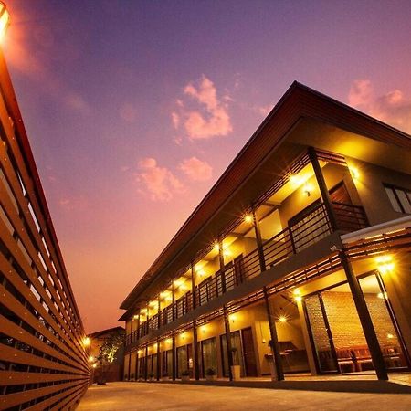 โรงแรมบ้านมะกรูด Baan Ma Grood Hotel Phayao Bagian luar foto